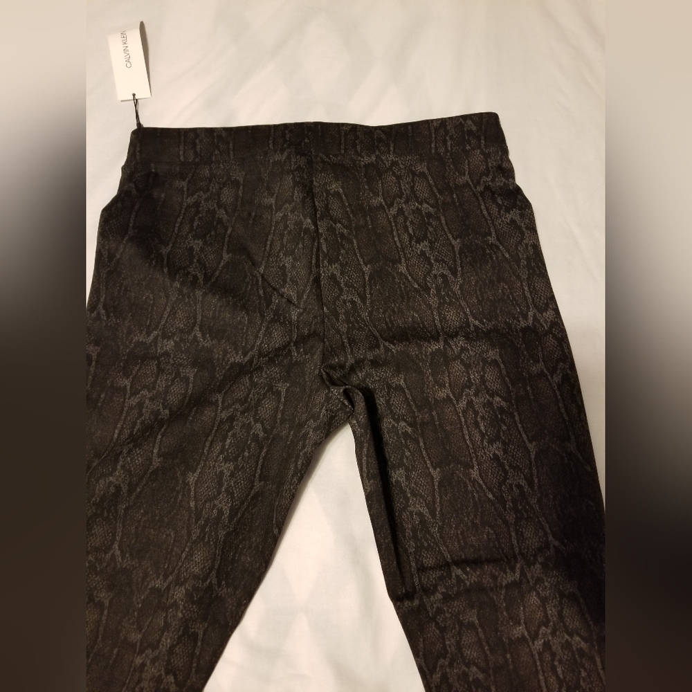 NWT Calvin Klein Pants Women's Size L Color Dark Brown - Picture 9 of 10